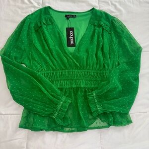 Boohoo Green Women's Top - NWT